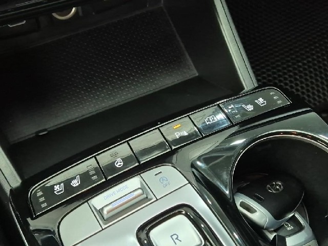 6061001560R17.jpg