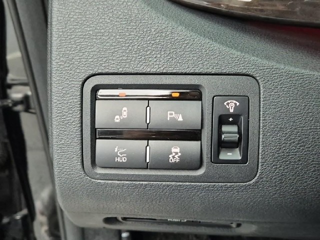 6061001912R18.jpg