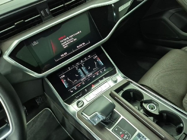 6051001784R10.jpg