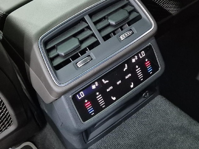 6051001784R19.jpg