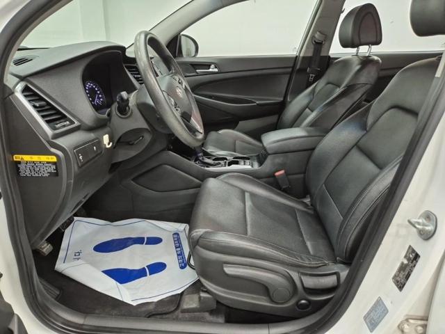 6071000236R11.jpg