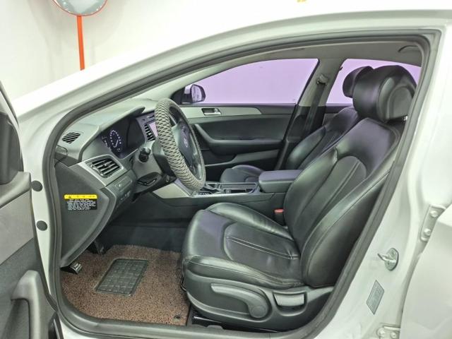 6071000323R11.jpg