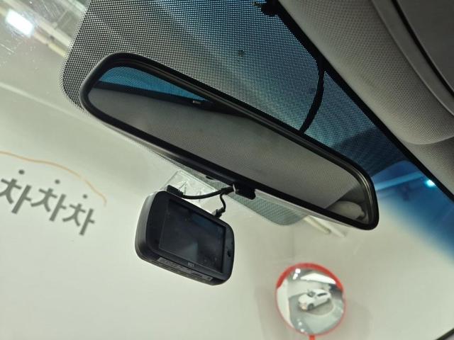 6071000323R15.jpg