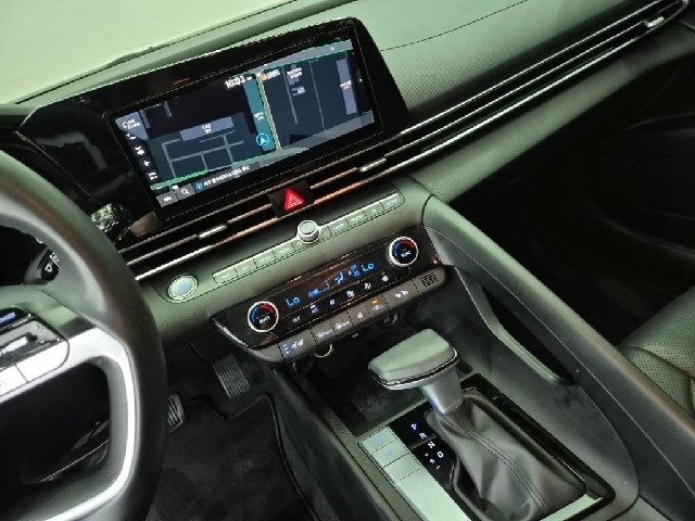 6061000838R10.jpg