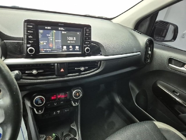 6061001942R10.jpg