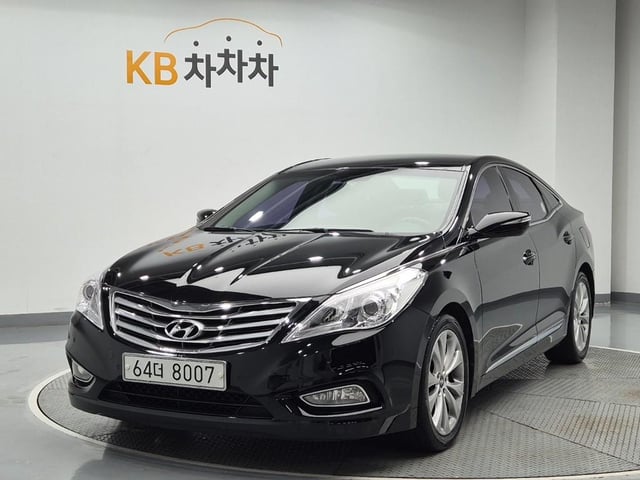 6061000825R1.jpg