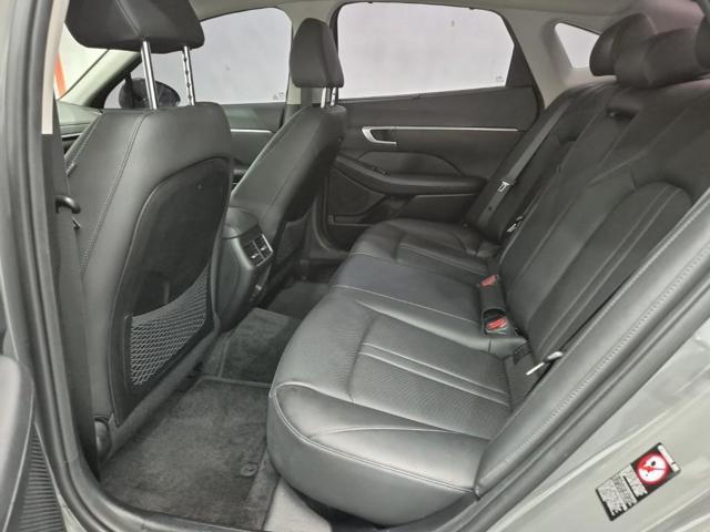 6071000378R12.jpg