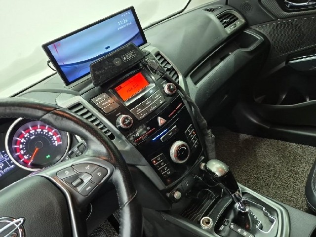6061001193R10.jpg