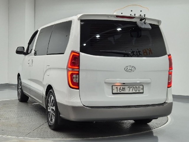 6061000909R2.jpg