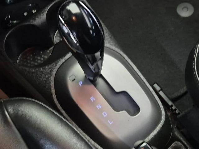 6061002835R8.jpg