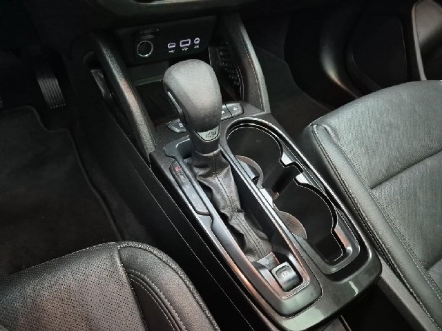 6041001367R8.jpg