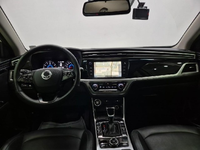 6051000099R7.jpg