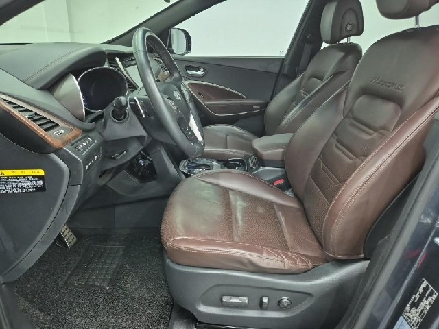 6051000898R11.jpg