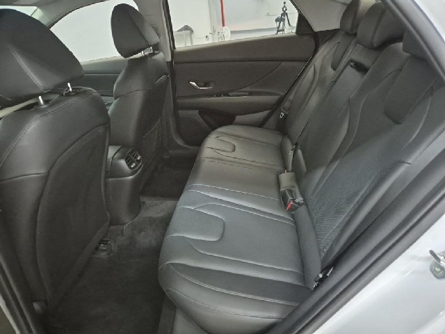 6051500142R12.jpg