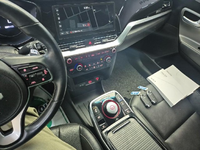 6051500847R10.jpg