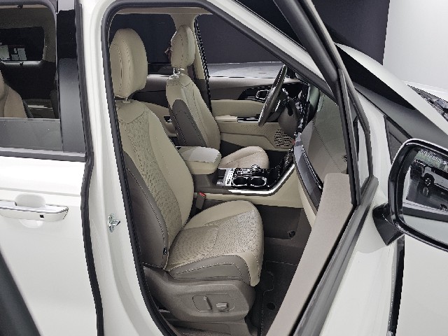 fca6f84502f7b40073d0dedf0faa9ab2.jpeg