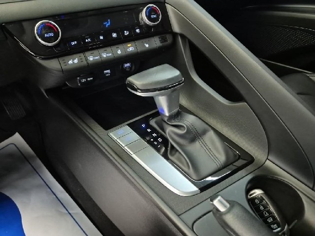 6051501355R8.jpg