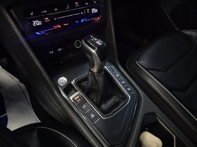 6051501938R8.jpg