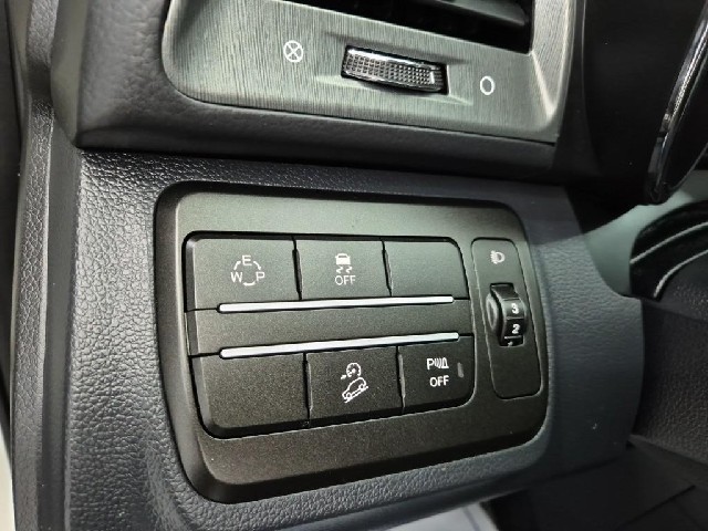 6051001987R18.jpg