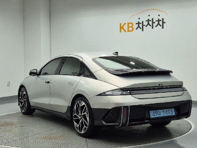 6061000391R2.jpg