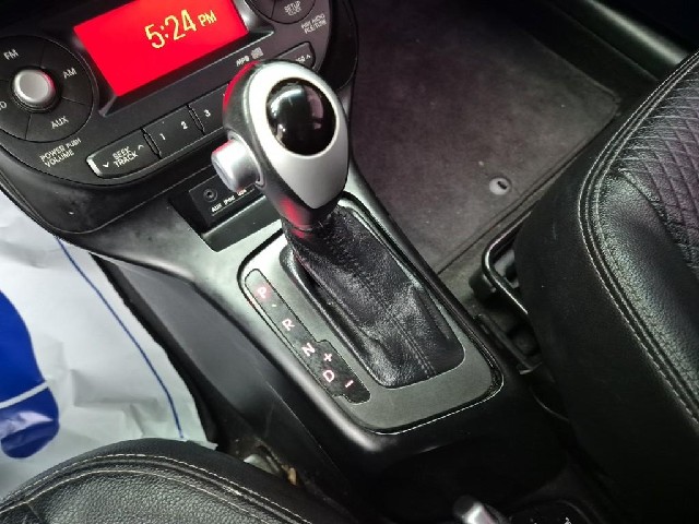 6011001663R8.jpg