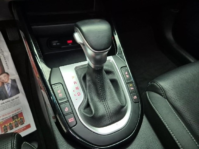 6041000512R8.jpg