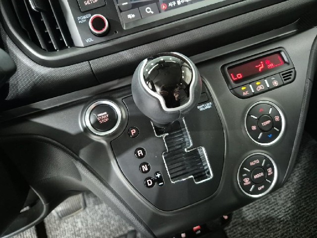 6091000787R8.jpg