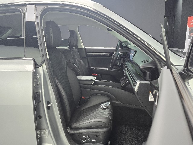 38fca1ebce1f8d7dcc761576f83aa551.jpeg