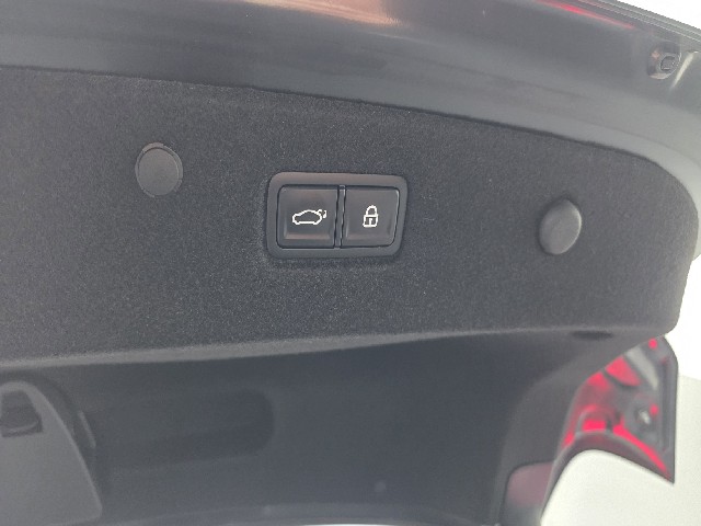 3039bac25a5b41298059e50388b7581c.jpeg