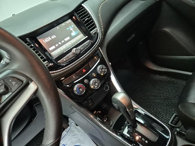 6041000132R10.jpg