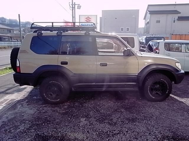 1101603A30240129W00106.jpg