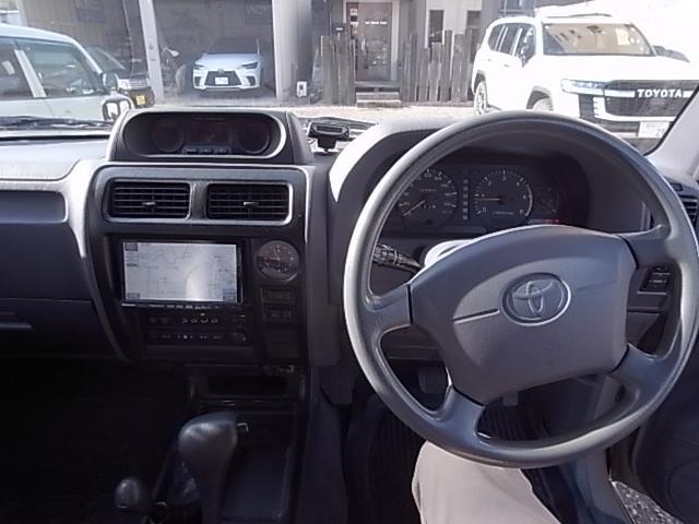 1101603A30240129W00111.jpg