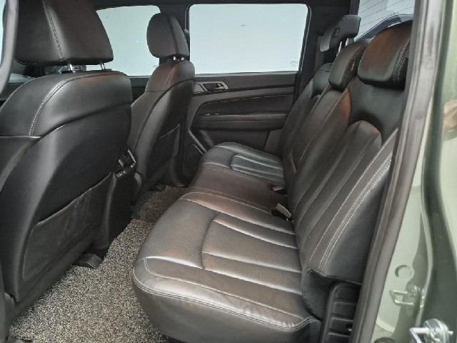 6051000292R12.jpg