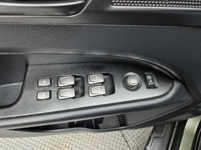 6051000292R17.jpg