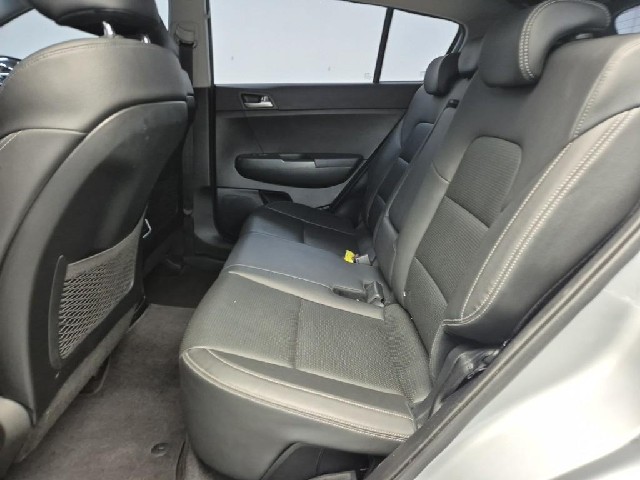 6011500856R12.jpg
