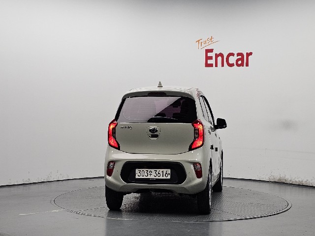 246ea18fcb308353edc210eaef540e9e.jpeg