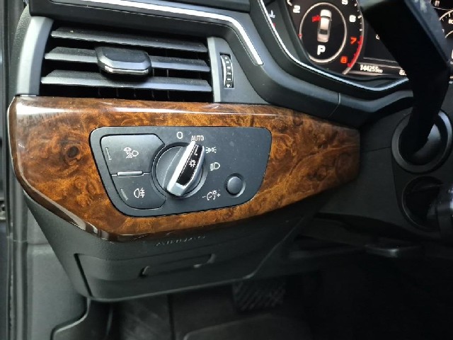 6011001838R18.jpg