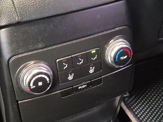 6021501556R17.jpg