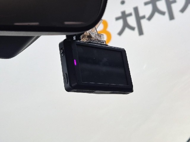 6071002212R16.jpg