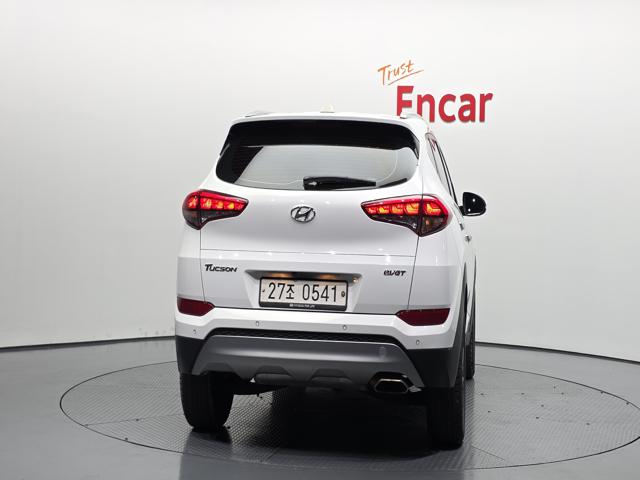 c3504ead3f0e400b5f3b6de2bb8118e4.jpeg