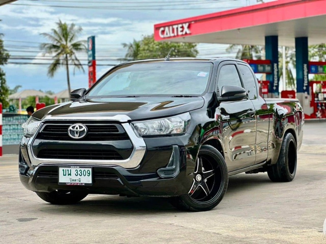 2022 Toyota Hilux, photo 1 of 1