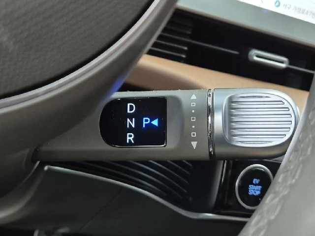 6081501416R8.jpg