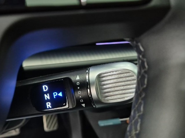6091000473R8.jpg