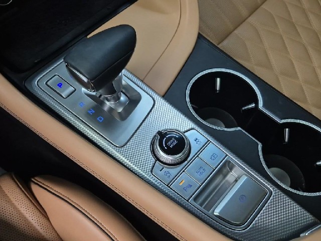 6081501658R8.jpg