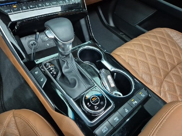 6081002251R8.jpg