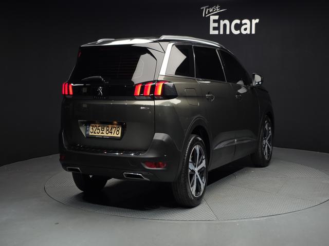 77c1459022440996188ee5ebb7664b59.jpeg
