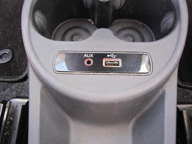 6159330_carP_l_17.jpg