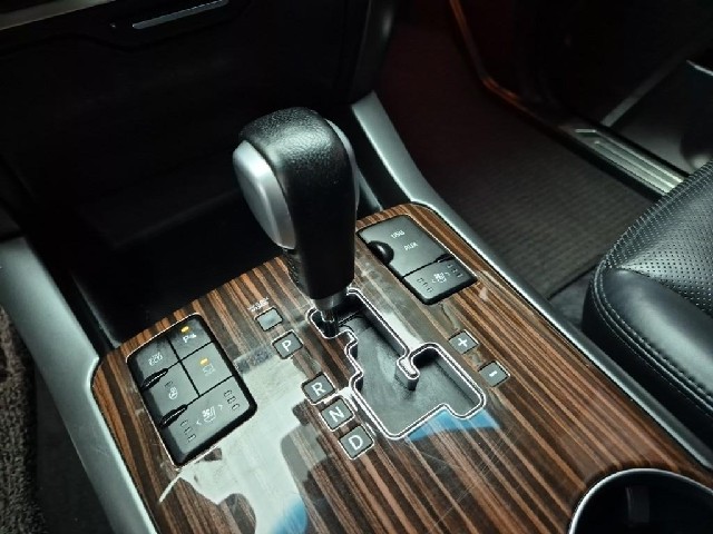 5051001999R8.jpg