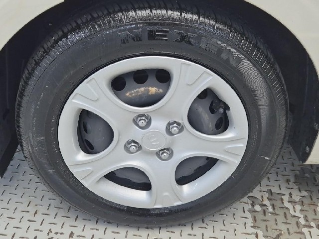 6081500773R19.jpg