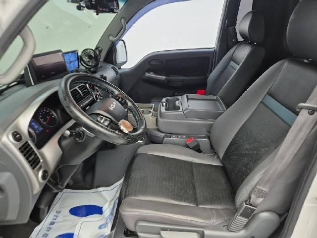 6081501296R10.jpg